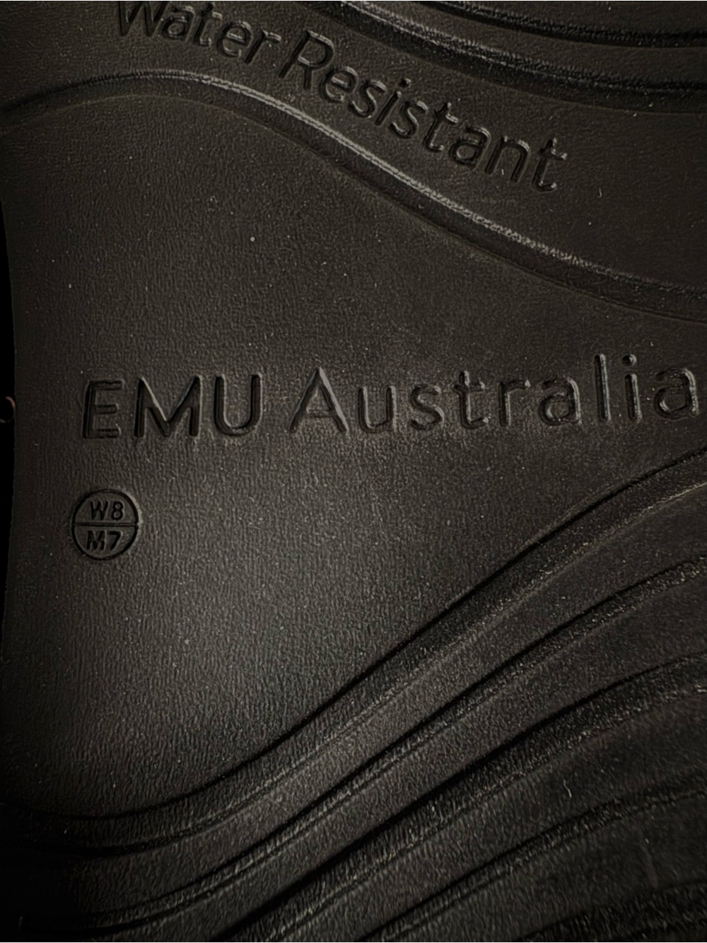 New EMU Australia Yilpi mini studded suede sheepskin ankle boots - Picture 6 of 8